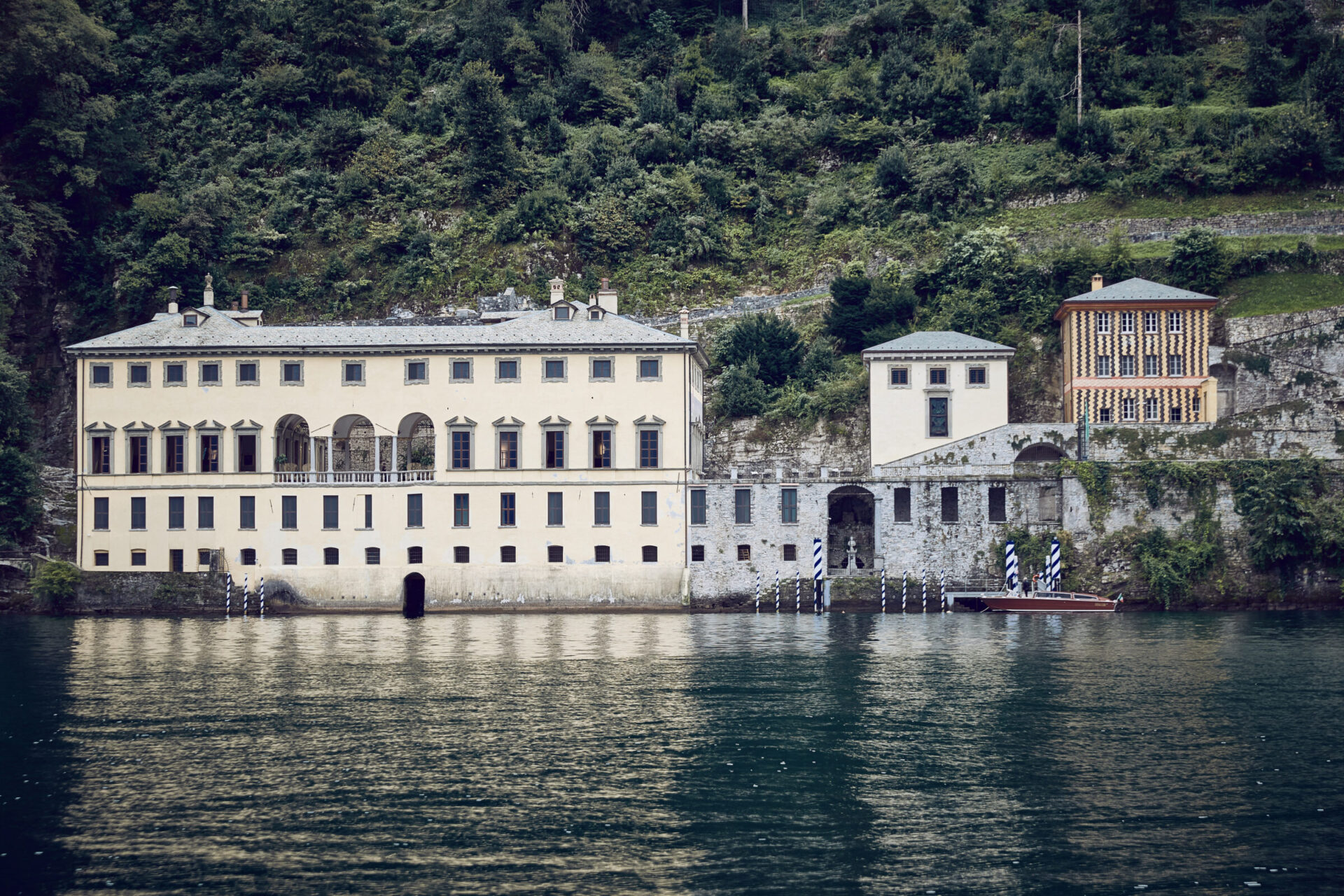 Discover The Enchanting Cost Of A Wedding At Villa Pliniana, A Lake Como Gem